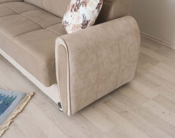 Угловой диван с кроватью модель VERONA кремового цвета