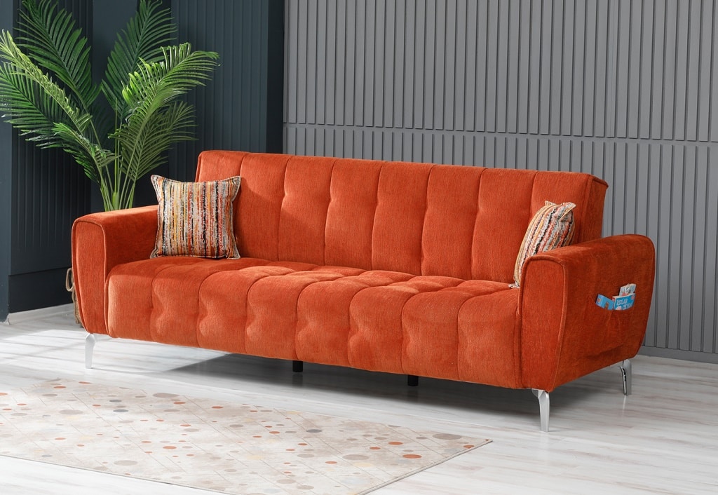 ספה תלת מושבית מרשימה נפתחת למיטה דגם STOKHOLM בצבע תפוז